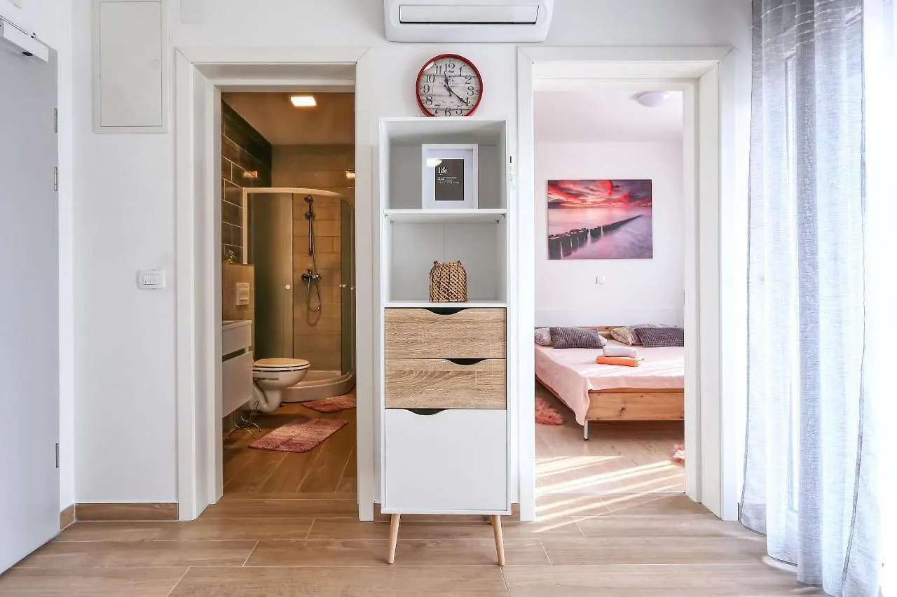 Apartman Borna Zadar 0*,