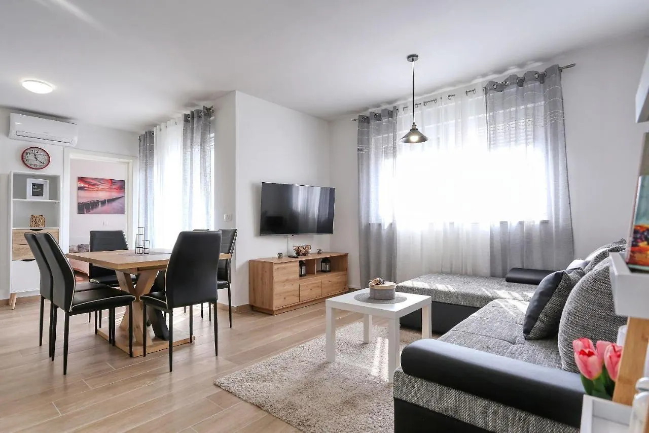 Apartman Borna Zadar 0*,  Hırvatistan